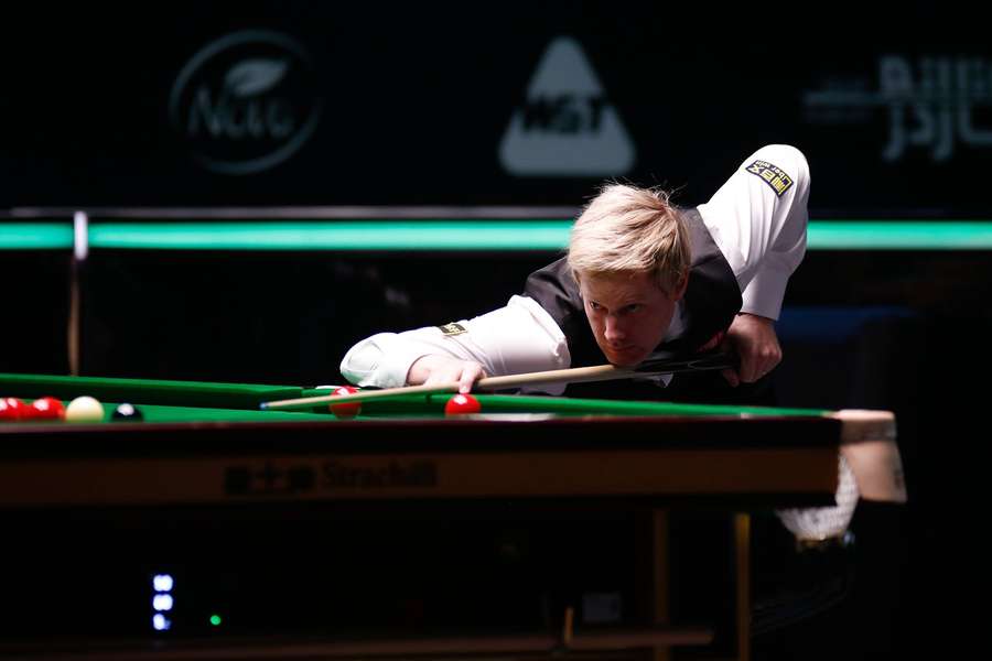 Neil Robertson in action in Jeddah Neil Robertson in action in Jeddah