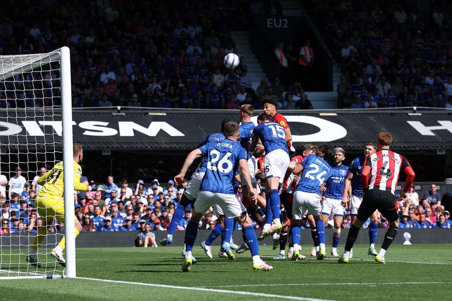 Kevin Schade jumps highest to score Brentford's winning goal Kevin Schade jumps highest to score Brentford's winning goal