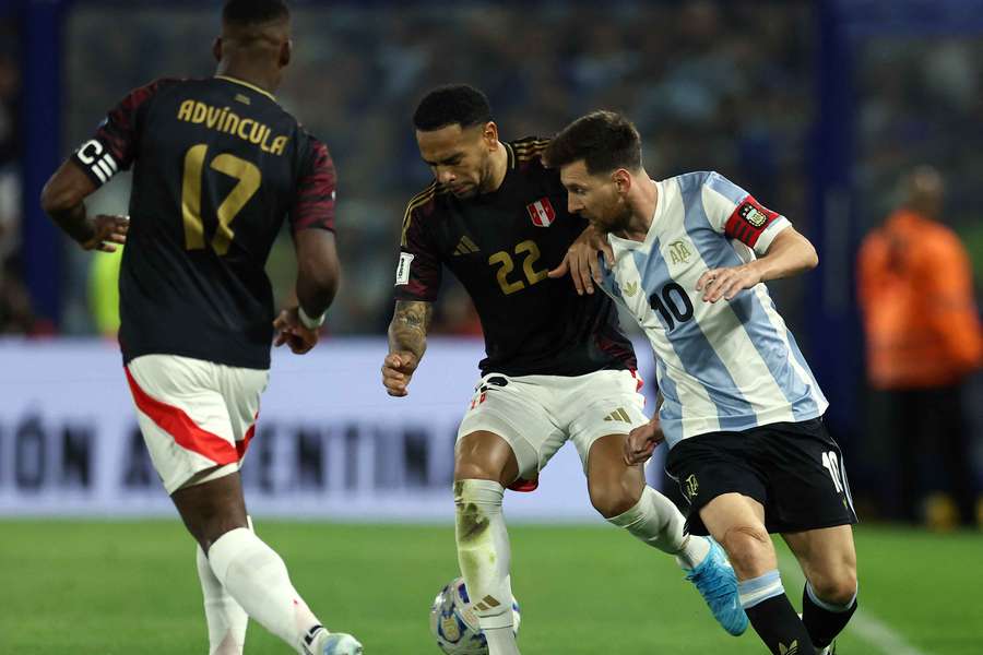 Messi, durante un partido entre las selecciones de Argentina y de Perú