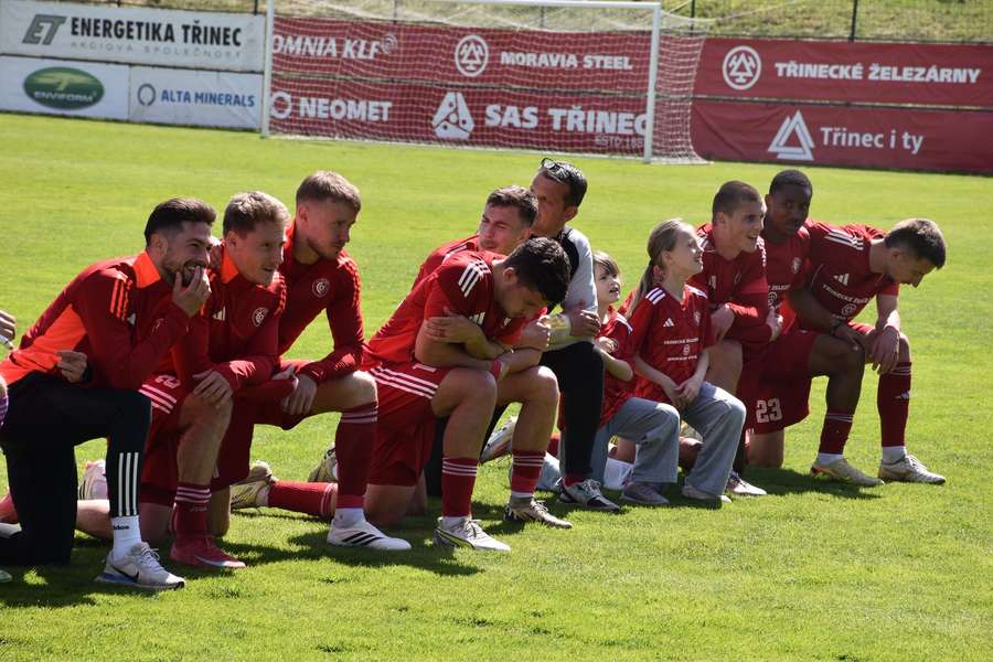 Šok v MSFL? Suverénní Třinec ztrácí dech, z jasné jízdy je rázem infarktové drama o titul