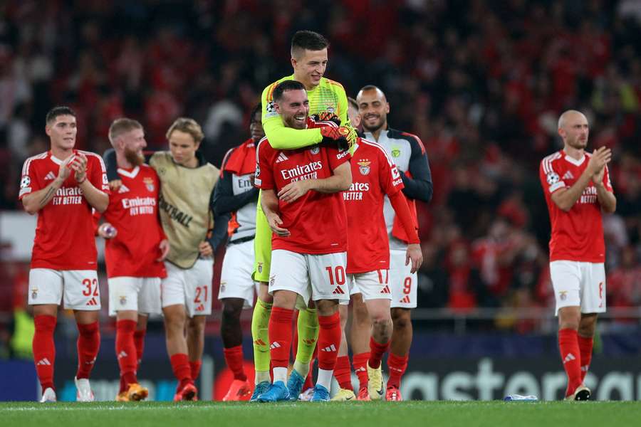 Lachende gezichten bij Benfica