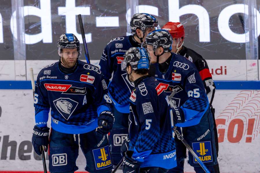 Der ERC Ingolstadt thront an der Spitze.
