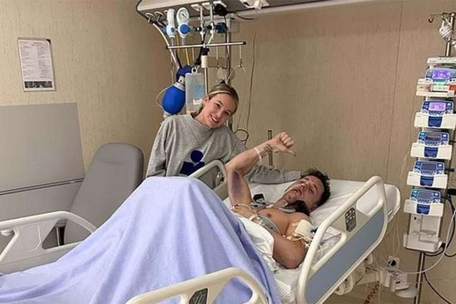 Pol Espargaró partilhou fotografia ainda na cama do hospital