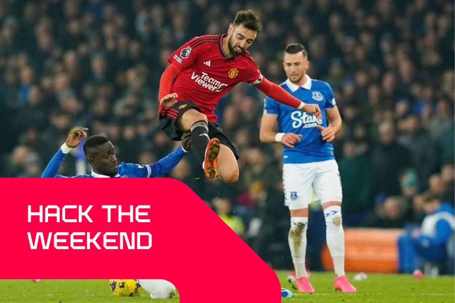 Bruno Fernandes didn't get past Idrissa Gueye in Manchester United's last match with Everton