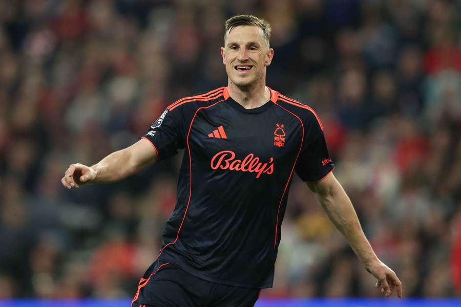 Wood festeja pelo Nottingham Forest