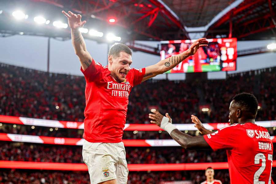 Belotti e Bruma chegaram no mercado de inverno