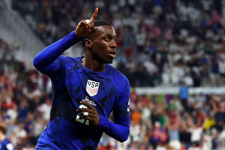 Timothy Weah compte 41 sélections avec les États-Unis.