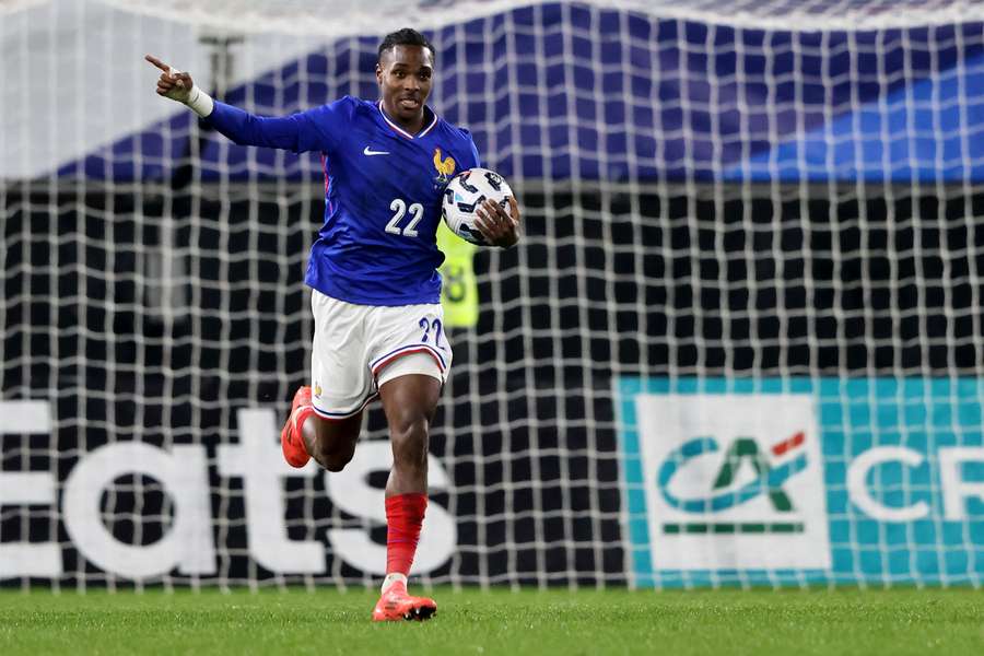 Mathys Tel lors d'un amical face à l'Allemagne en novembre 2024.