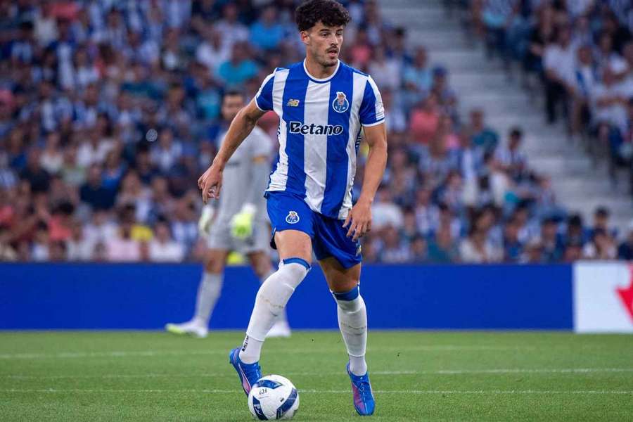 Zé Pedro tem contrato com o FC Porto até 2027