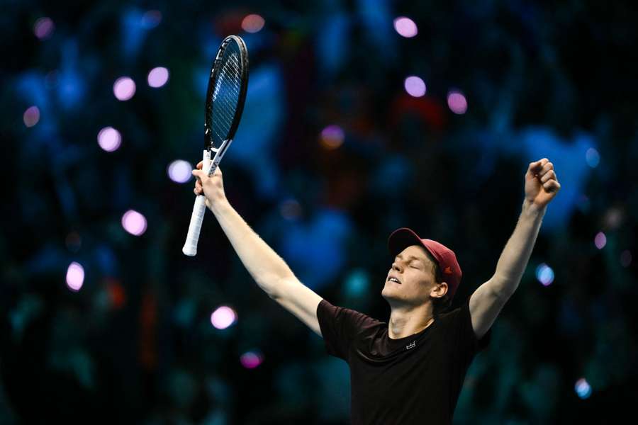 Tenis Flash: Sinner zdobywa tytuł ATP Finals Tenis Flash: Sinner zdobywa tytuł ATP Finals