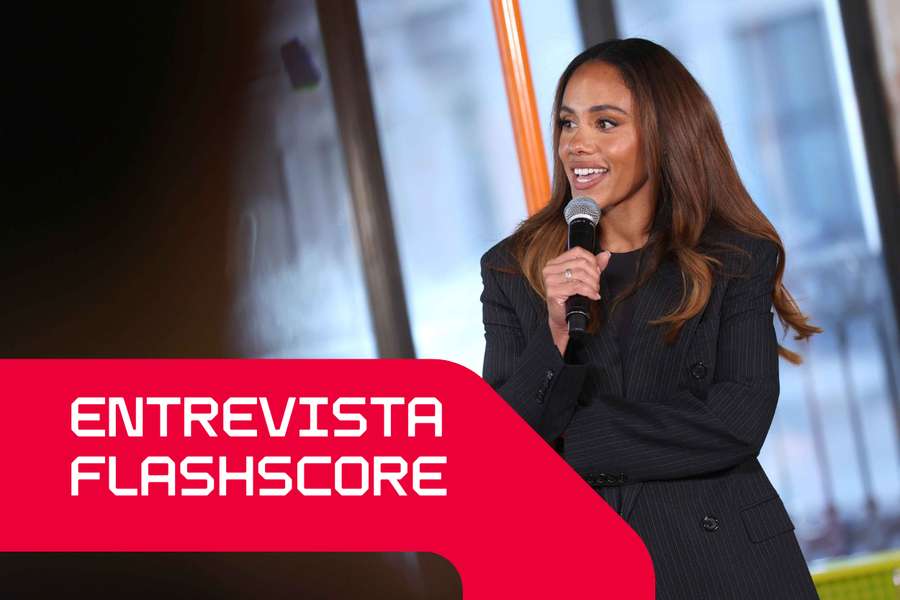 Alex Scott no lançamento oficial da Liga dos Campeões Feminina em Londres