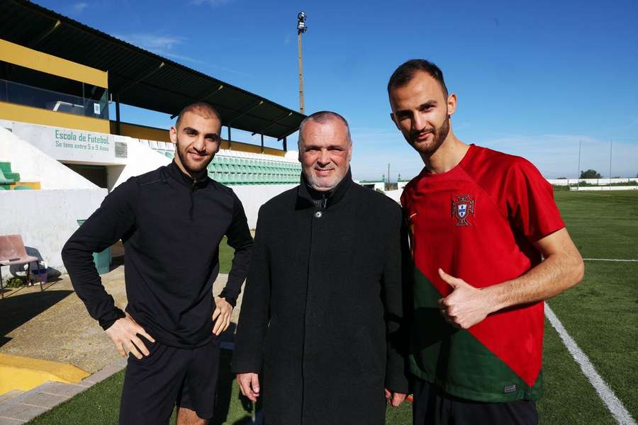 Obaidullah Esmati e Zubaidullah chegaram ao Alentejo
