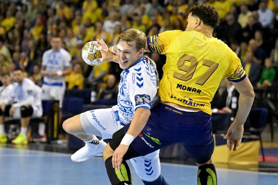 LM piłkarzy ręcznych – Industria Kielce - Pick Szeged 31:35