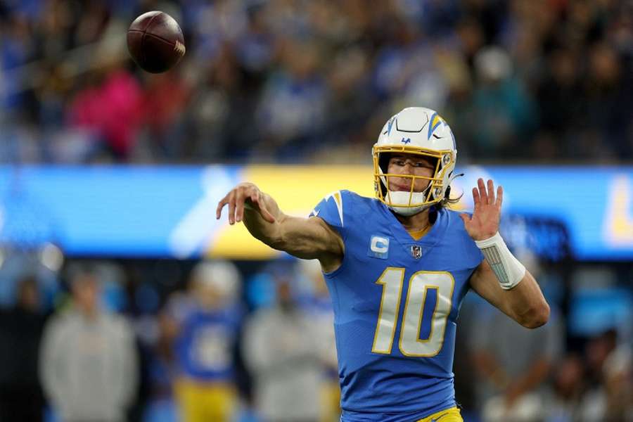 SNF: Chargers blijven in play-off-race met knappe overwinning op tegenvallende Dolphins