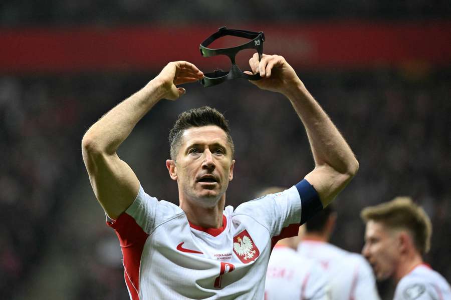 Polônia, de Lewandowski, enfrentará Suécia de Gyökeres por vaga na Copa do Mundo