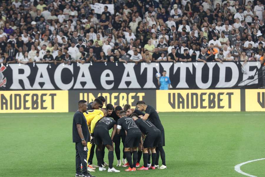 Corinthians vem de empate contra o Fortaleza