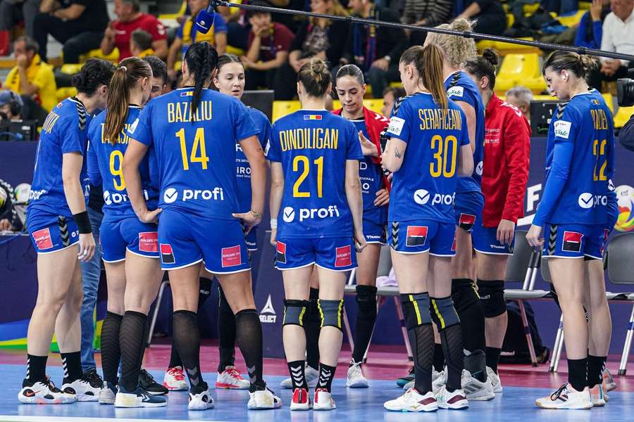 Naționala de handbal feminin a României va fi pregătită de Ovidiu Mihăilă
