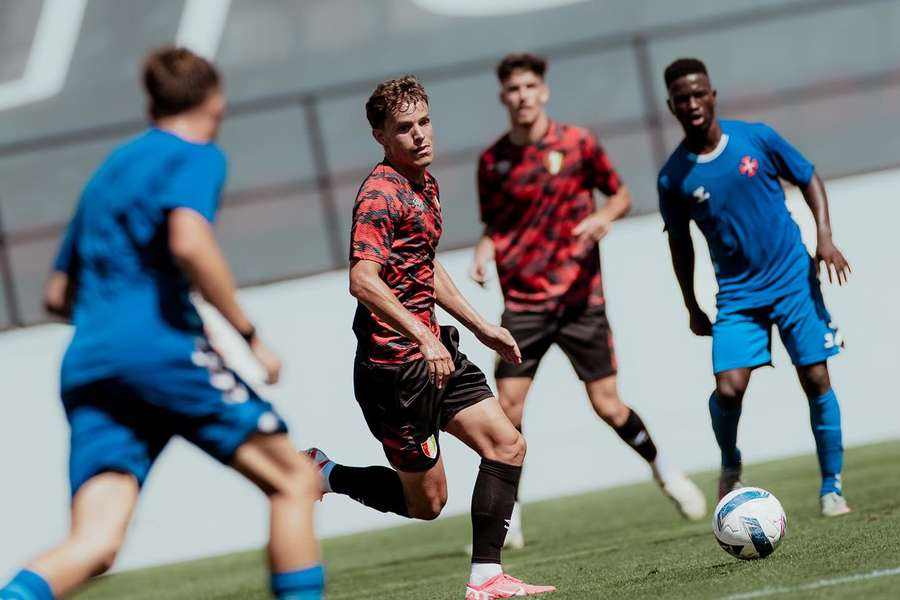 Estrela da Amadora e Belenenses empataram sem golos