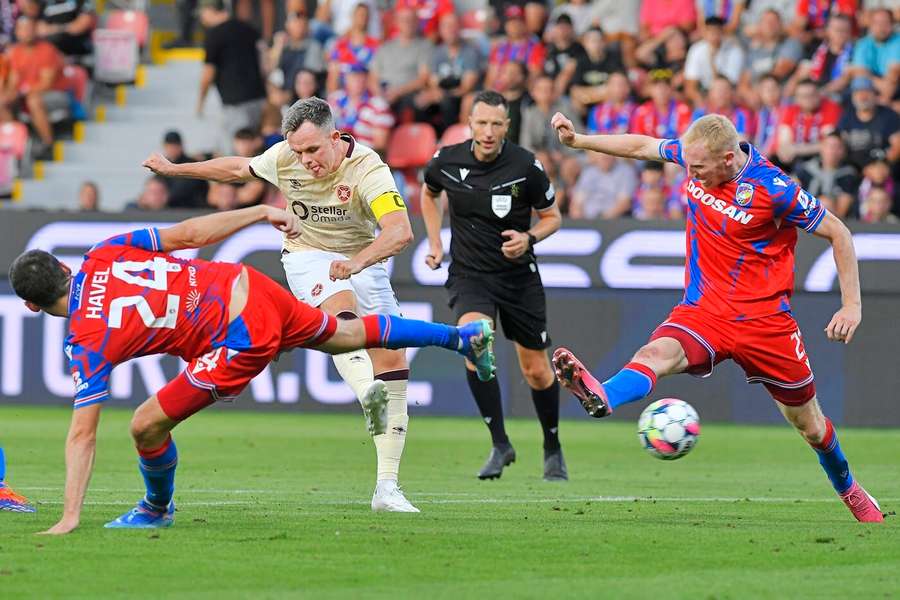 Viktoria Plzeň doma porazila Hearts 1:0.