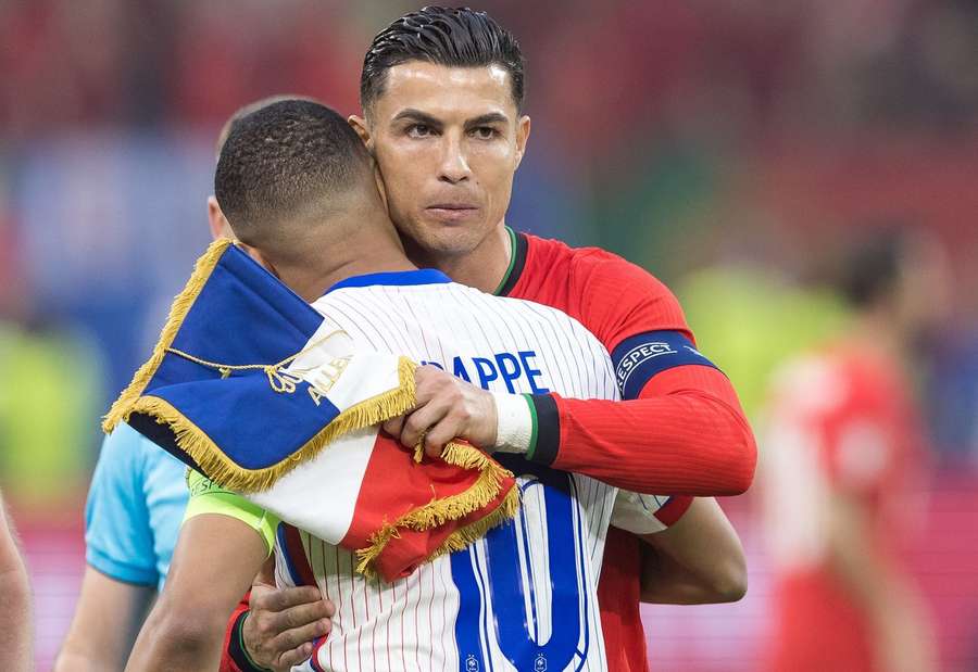 Cristiano Ronaldo e Mbappé, as duas figuras de Portugal e França