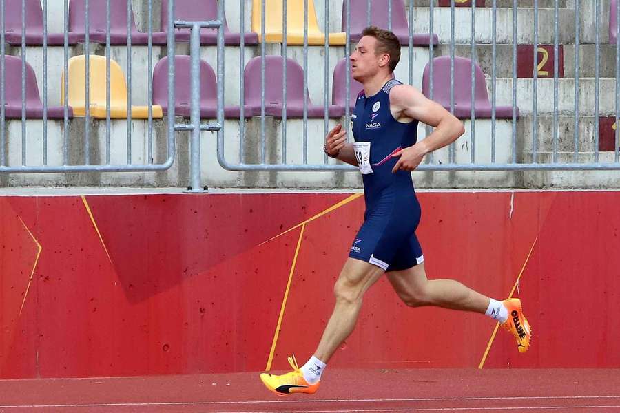 Volko momentálne opäť zarezáva. Volko momentálne opäť zarezáva.