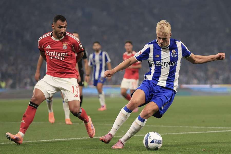 Vangelis Pavlidis e Victor Froholdt no FC Porto-Benfica Vangelis Pavlidis e Victor Froholdt no FC Porto-Benfica