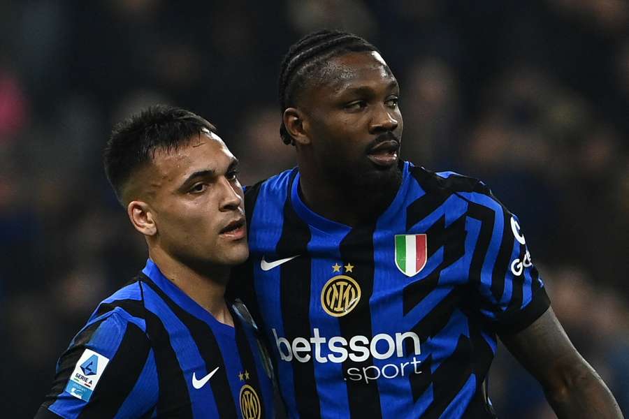 Lautaro Martínez y Marcus Thuram