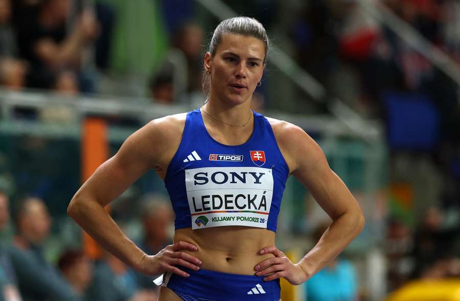 Ledecká sa do semifinále na 400 m nepozrie.