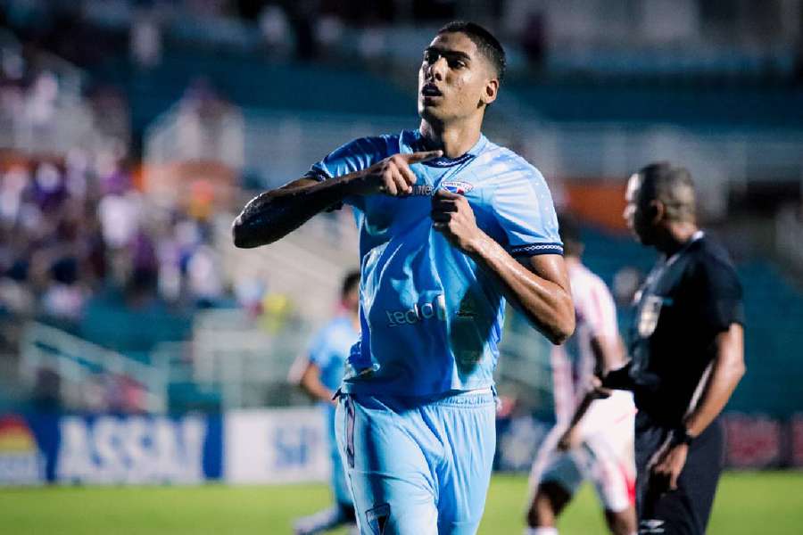 Lucas Emanoel fez o primeiro golo do Fortaleza Lucas Emanoel fez o primeiro golo do Fortaleza