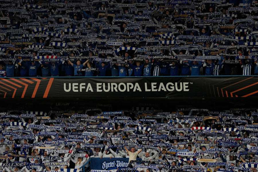 Polska wyprzedza Czechy w rankingu UEFA, ale to Grecy zajmują upragnione 10. miejsce Polska wyprzedza Czechy w rankingu UEFA, ale to Grecy zajmują upragnione 10. miejsce