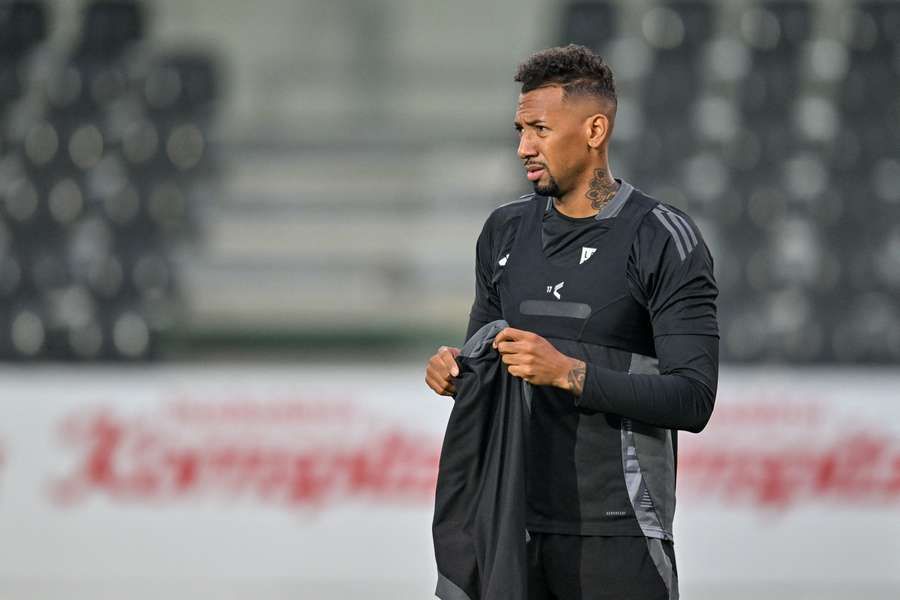 Jerome Boateng naposledy působil v LASKu.