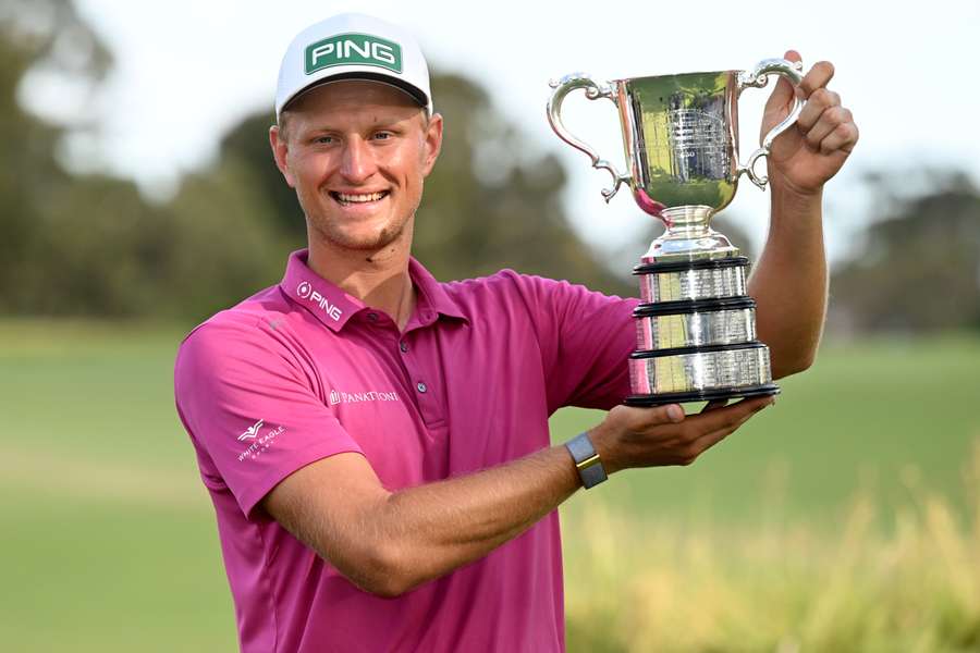 Meronk poses with his trophy