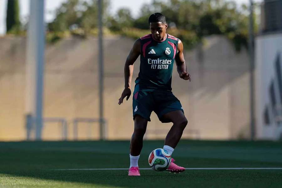 Endrick, titular contra la Fiorentina Endrick, titular contra la Fiorentina