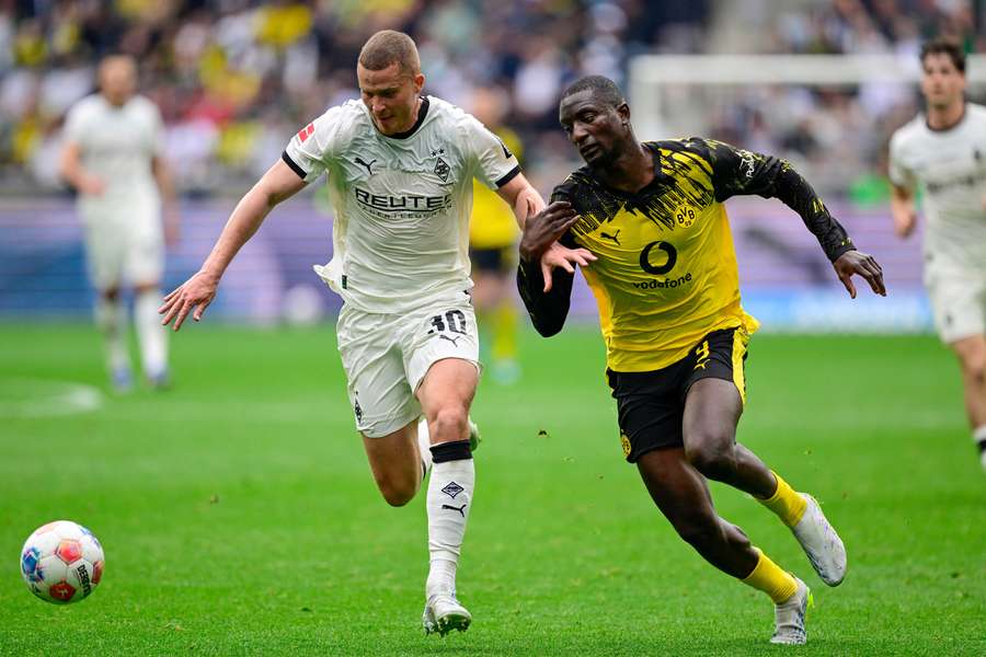 Dortmund derrotado em casa do Gladbach