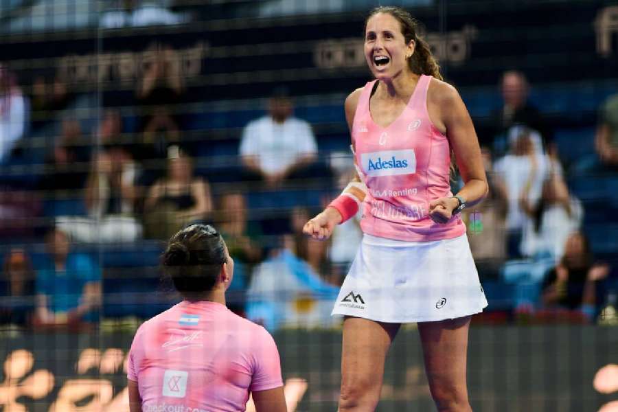 Gemma y Delfi, campeonas en Doha.