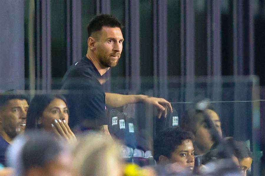 Leo Messi não esteve na partida
