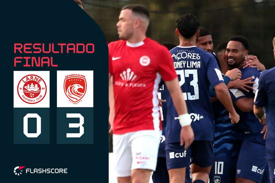 Wendel Silva é congratulado pelos colegas
