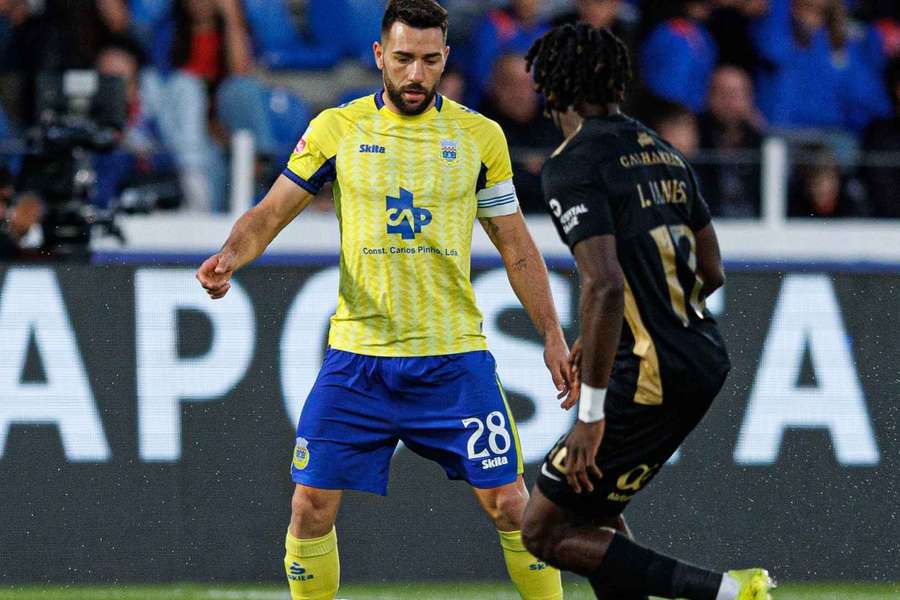 Tiago Esgaio ao serviço do Arouca