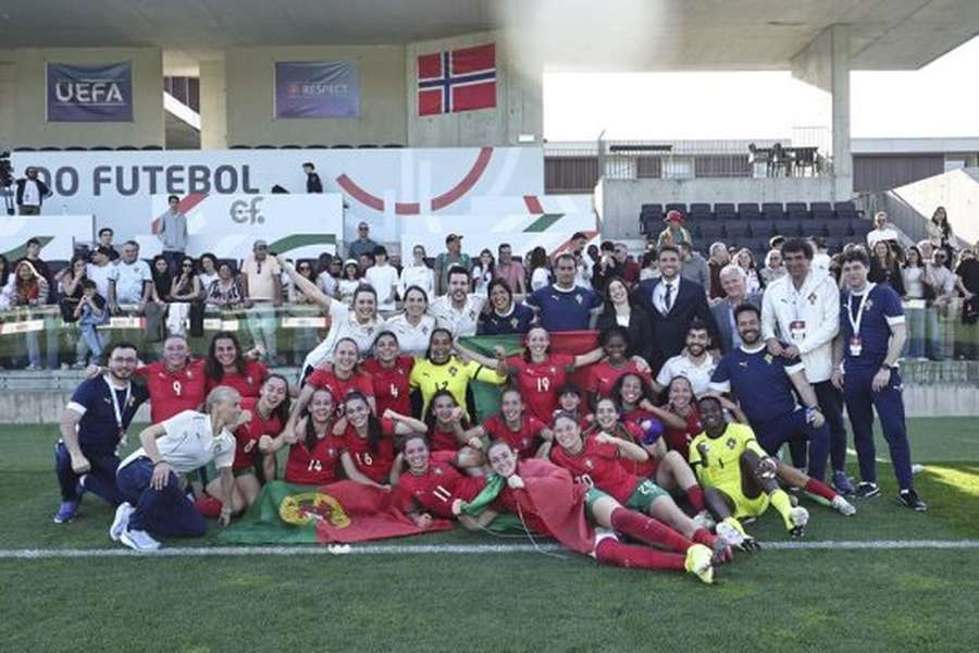 A festa portuguesa no final do jogo com a Noruega