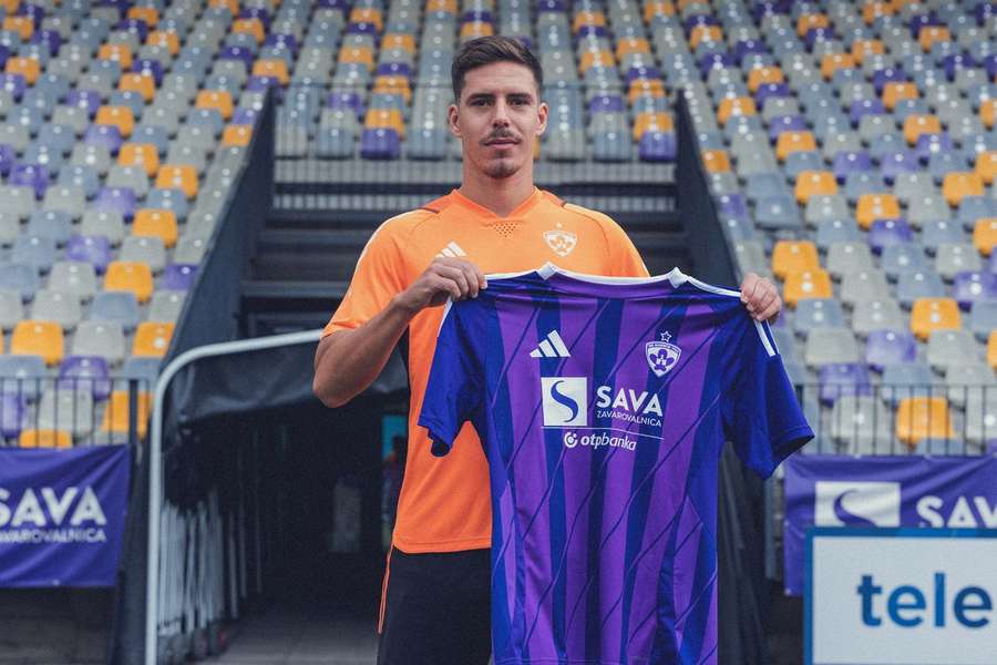André Sousa vai jogar no Maribor