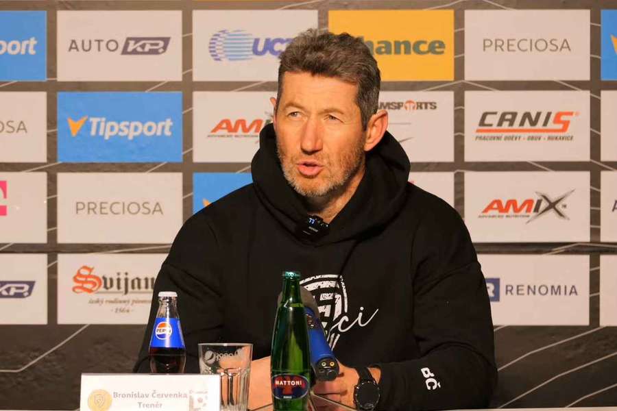 Trenér Zlína Bronislav Červenka na tiskové konferenci 