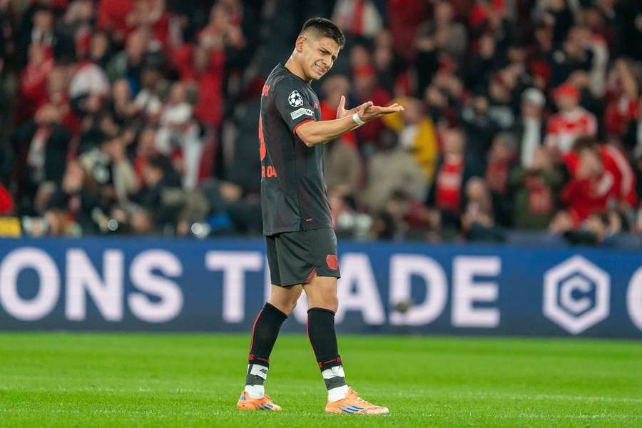 Echeverri não tem jogado muito pelo Leverkusen Echeverri não tem jogado muito pelo Leverkusen