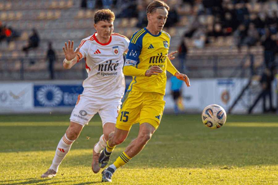 Košičania sa s Ružomberkom na jeho pôde delili. Košičania sa s Ružomberkom na jeho pôde delili.
