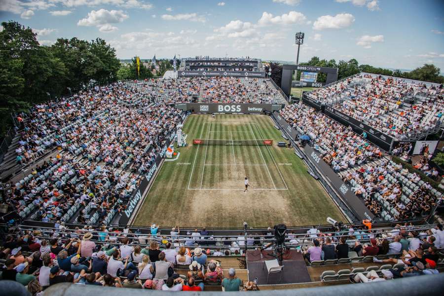 Ve Stuttgartu se ladí forma na Wimbledon.