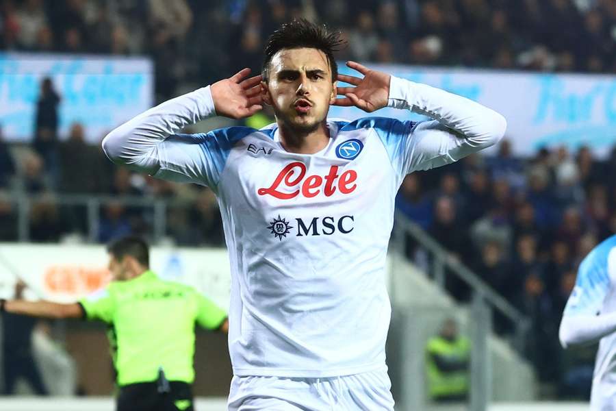 Eljif Elmas a marcat golul victoriei pentru Napoli în deplasarea de la Atalanta
