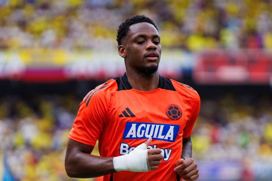 Fenerbahce confirm loan signing of Jhon Duran from Al-Nassr