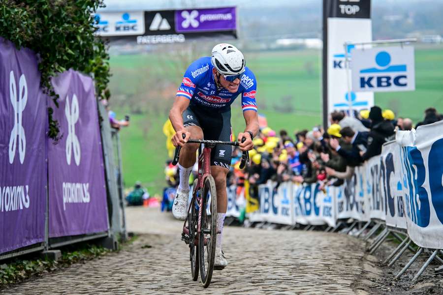 Mathieu van der Poel was een jaar geleden de een-na-snelste in de Ronde van Vlaanderen