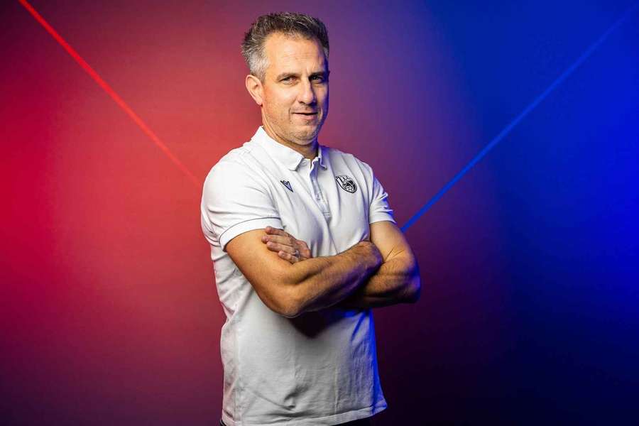 Novým sportovním ředitelem Plzně se stal Martin Vozábal. Novým sportovním ředitelem Plzně se stal Martin Vozábal.