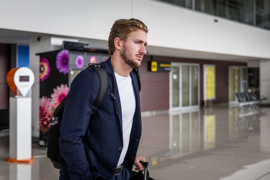 Regenda sa vracia do rezervného tímu. Regenda sa vracia do rezervného tímu.