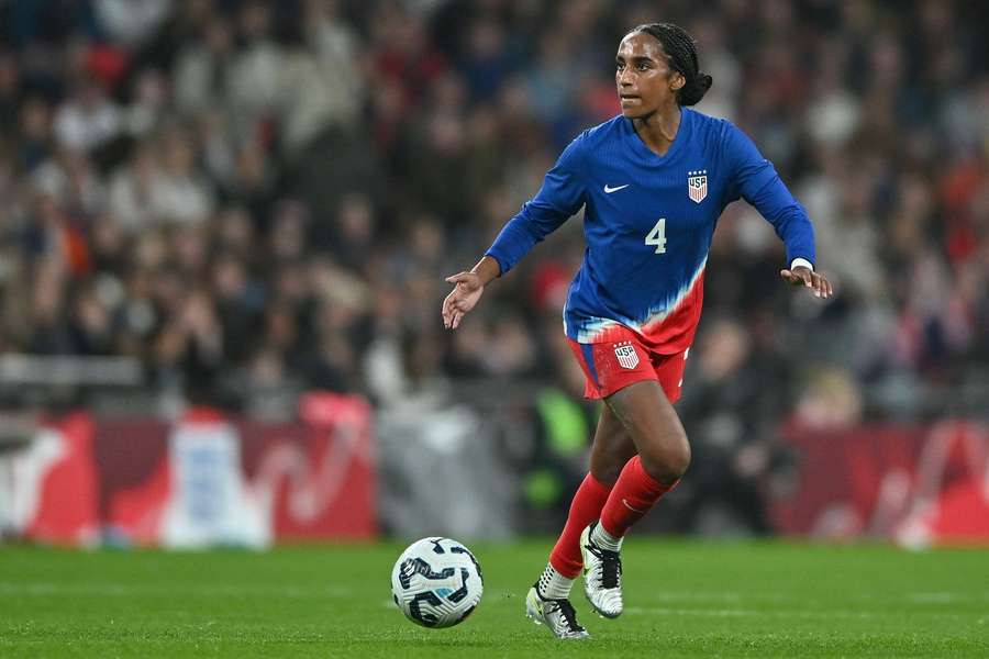 Naomi Girma wird ab sofort für den FC Chelsea auflaufen.